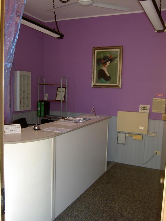 Hotel Violetta Parma Esterno foto