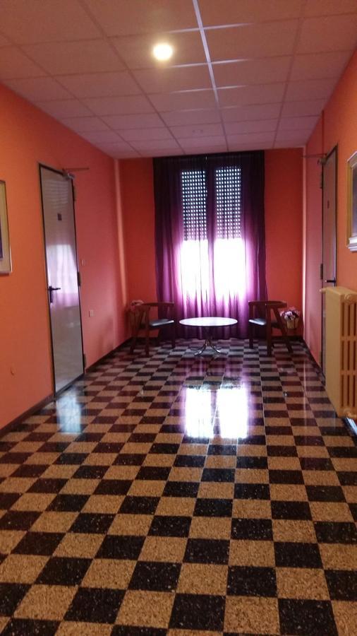 Hotel Violetta Parma Esterno foto